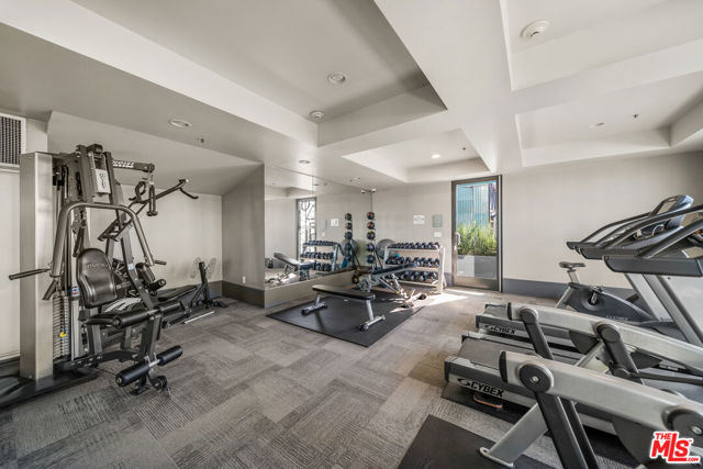 849 S Broadway, Los Angeles CA: https://media.crmls.org/mediaz/a640f7a3-246a-4876-b66c-807af5fe0d96.jpg