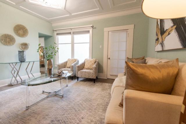 58 Monterey Boulevard, San Francisco CA: https://media.crmls.org/mediaz/a642a83a-5536-46ae-b62f-4f57664d6781.jpg