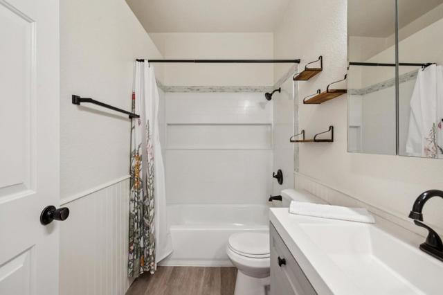 240 Amesport, Half Moon Bay CA: https://media.crmls.org/mediaz/a6435ab2-ddb1-4b1e-9c4e-4142d553665e.jpg