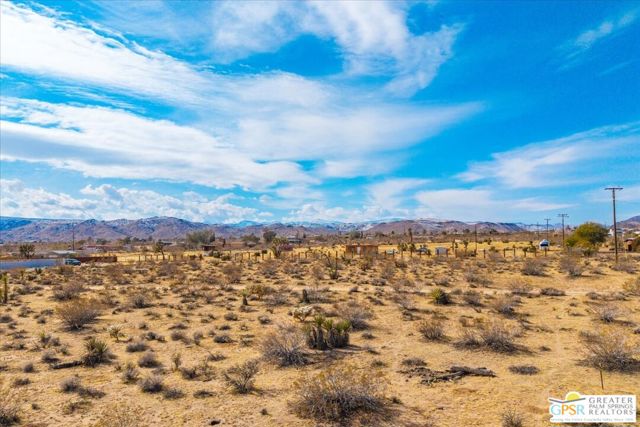 0 Perris Street, Yucca Valley CA: https://media.crmls.org/mediaz/a643da5c-78c3-4b5b-a30e-e49999843181.jpg