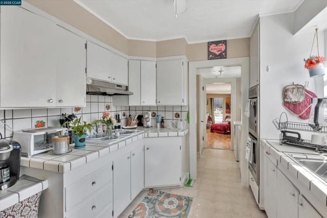 366 Ilo Lane, Danville CA: https://media.crmls.org/mediaz/a6467158-c24f-4c64-9434-8cd7548ab162.jpg