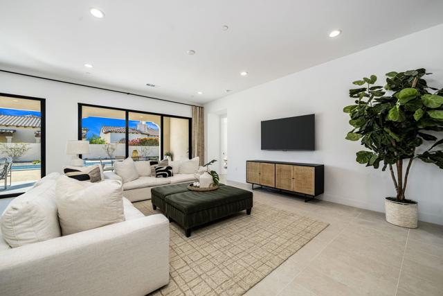 57685 Cherrywood Place, La Quinta CA: https://media.crmls.org/mediaz/a646fbea-40b8-4e61-9f46-8fcd556e549a.jpg