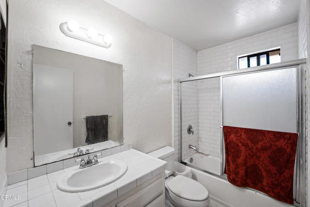 Detail Gallery Image 20 of 31 For 5100 Whitecap St, Oxnard,  CA 93035 - 4 Beds | 3/1 Baths