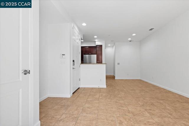 1582 Chandler St, Oakland CA: https://media.crmls.org/mediaz/a64837a9-e2e0-48af-aead-f95007975ec4.jpg