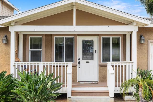 Detail Gallery Image 4 of 46 For 2725 Morning Glory Ln, Carlsbad,  CA 92008 - 3 Beds | 2 Baths