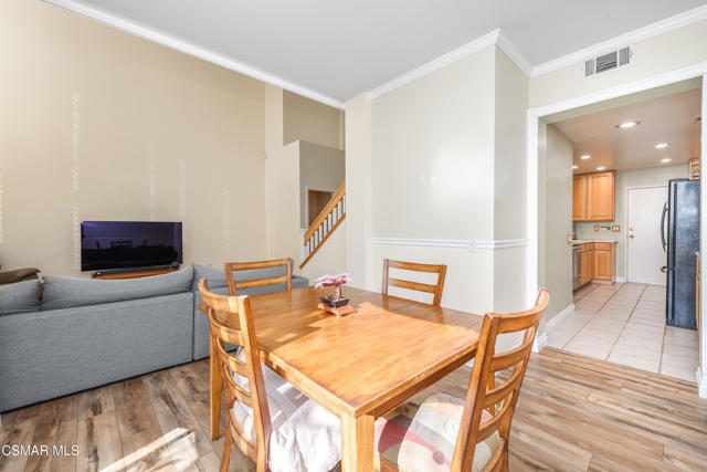 Image 9 of 37 For 652 Cardinal Ridge Lane B
