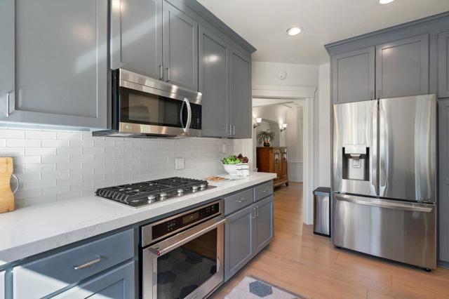 1308 Montero Avenue, Burlingame CA: https://media.crmls.org/mediaz/a6495b25-cb1f-4ca0-8c63-d1a419a53c8a.jpg