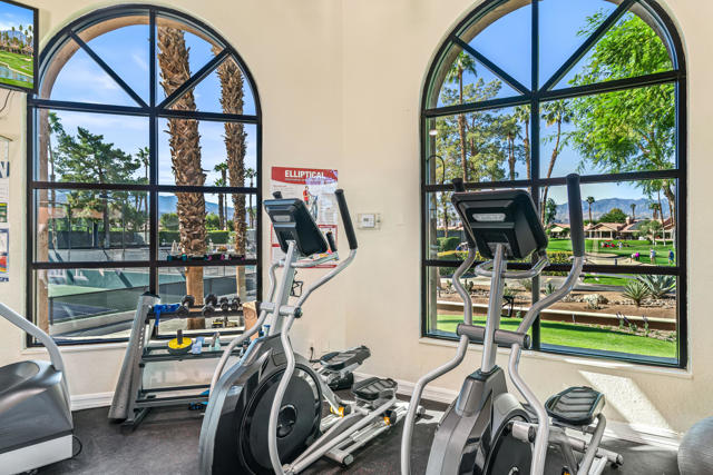 76788 Kybar Road, Palm Desert CA: https://media.crmls.org/mediaz/a6499643-b14b-48d8-b28a-56d910692489.jpg