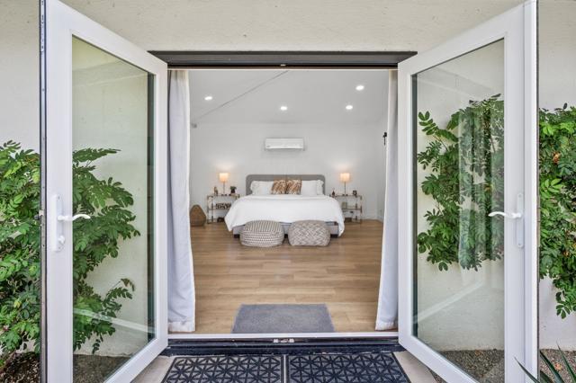 51485 Calle Guatemala, La Quinta CA: https://media.crmls.org/mediaz/a64b0c73-abe7-4ded-9816-c89c9c09b1d5.jpg