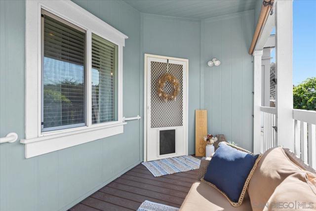 809 Discovery St, San Marcos CA: https://media.crmls.org/mediaz/a64b18fd-1e78-4015-8fd5-73cc5fd55126.jpg