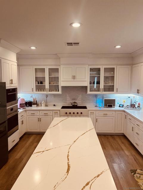 43041 Noble Court, Temecula CA: https://media.crmls.org/mediaz/a64b34cb-3e85-4558-a5e4-6775dcf1ed4a.jpg