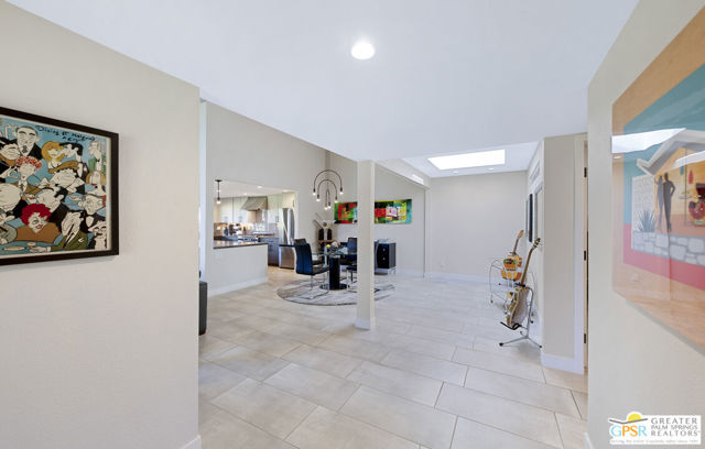 35657 Calle Montigo, Cathedral City CA: https://media.crmls.org/mediaz/a64b54e5-3fc1-4123-a6ee-03f2462f8c54.jpg
