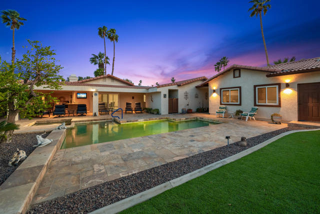 39060 Kilimanjaro Court, Palm Desert CA: https://media.crmls.org/mediaz/a64b79dd-b971-4848-a26d-fa2d92427584.jpg