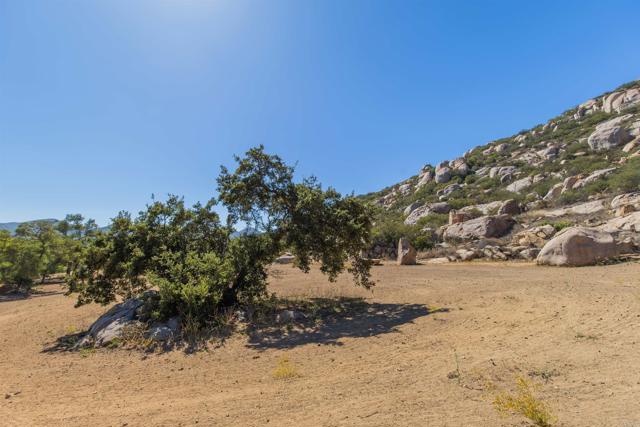0 V/L Mahogany Ranch Road, Ramona CA: https://media.crmls.org/mediaz/a64c57c8-4613-4067-a25a-c1aeb8c6ba8c.jpg