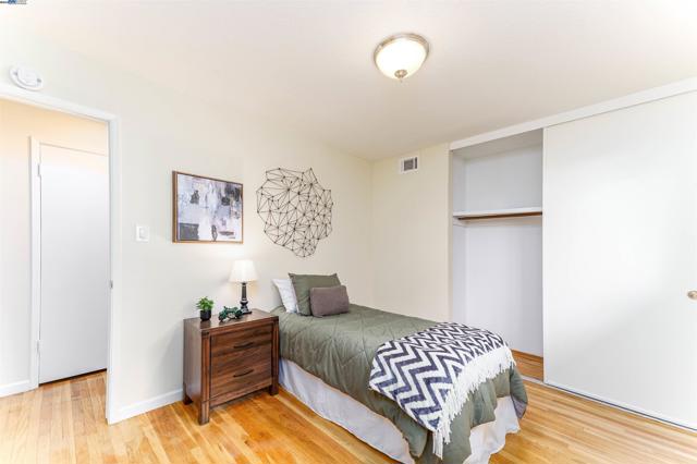 4619 Victoria Ave, Fremont CA: https://media.crmls.org/mediaz/a64d40d8-d58d-441c-a24e-58933988e9ce.jpg