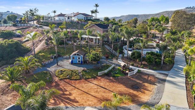 13925 Illerongis Road, Jamul CA: https://media.crmls.org/mediaz/a64ddc50-140d-4ad5-95ed-a846db24949c.jpg