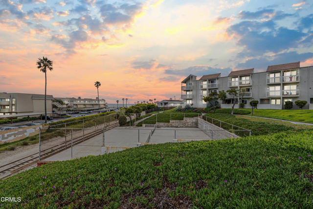 Detail Gallery Image 16 of 26 For 229 S Ventura Rd #105,  Port Hueneme,  CA 93041 - 1 Beds | 1 Baths