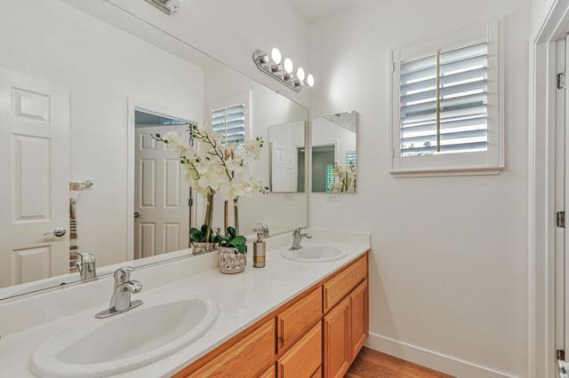 19175 Saffron Drive, Morgan Hill CA: https://media.crmls.org/mediaz/a6516aa9-db3a-42a9-897a-1b68e08c6471.jpg