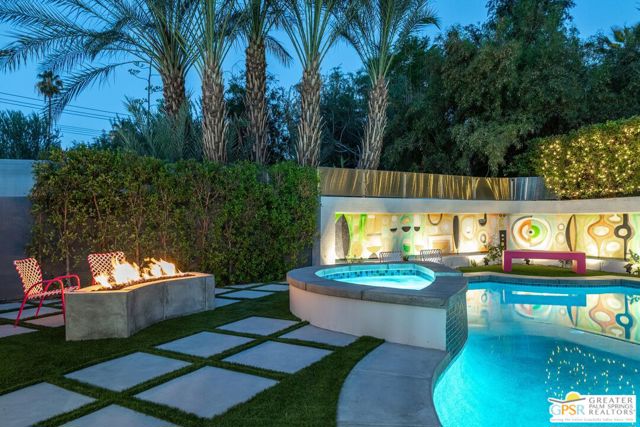 153 W El Camino Way, Palm Springs, CA 92264