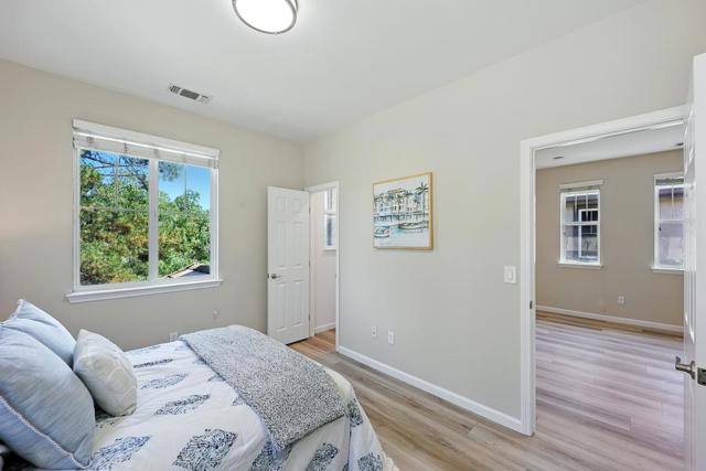 670 Woodland Terrace, San Jose CA: https://media.crmls.org/mediaz/a652ab41-a92d-4e0d-9ca5-2b89f0e55806.jpg