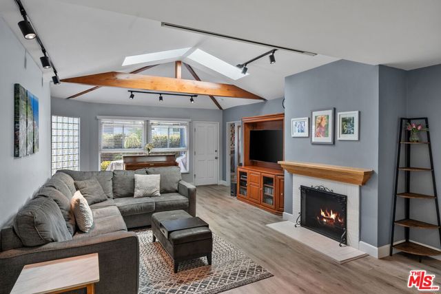11963 Woodbine Street, Los Angeles CA: https://media.crmls.org/mediaz/a65558d0-0c52-4d57-80c9-b93d6ffb8592.jpg