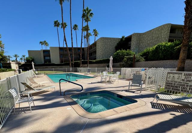 2371 Via Sonoma, Palm Springs CA: https://media.crmls.org/mediaz/a657641f-6deb-42f2-9ac6-11a5c200b52e.jpg