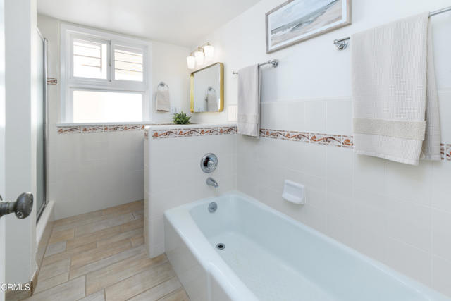 1905 Ocean Drive, Oxnard CA: https://media.crmls.org/mediaz/a65b09e2-f516-4a8a-9bea-32c44a056220.jpg