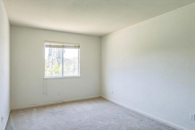 859 Sandra Street, Los Banos CA: https://media.crmls.org/mediaz/a65cec73-6753-4849-a35f-cab0cccefdf7.jpg