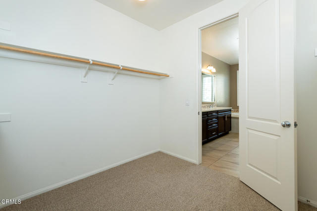 Detail Gallery Image 34 of 67 For 24863 Carbon Ln, Valencia,  CA 91354 - 4 Beds | 3/1 Baths