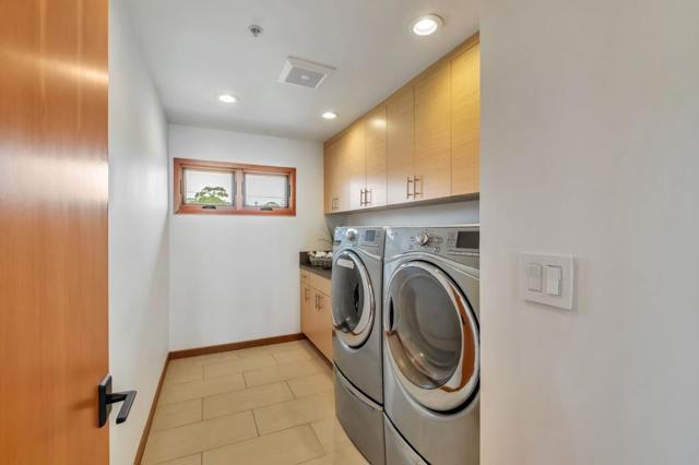 616 Bayview Drive, Aptos CA: https://media.crmls.org/mediaz/a65d63fa-e0c1-41e8-ae45-0fa63c05d820.jpg