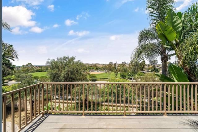 1049 Boulder, Oceanside CA: https://media.crmls.org/mediaz/a65d9ad4-4258-41dd-ab12-43a08d9191f7.jpg