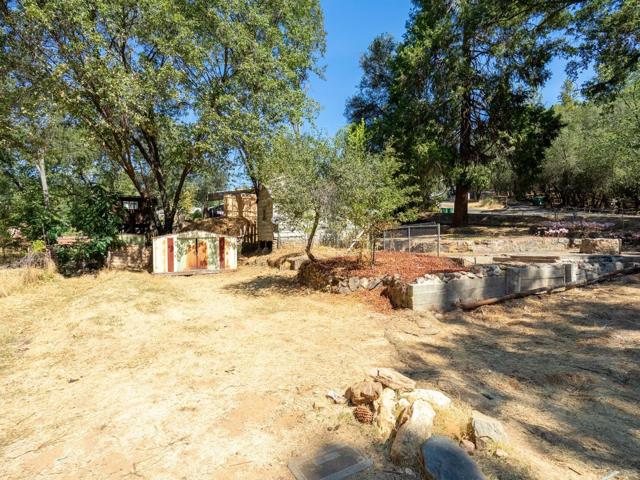 2784 Tunnel Street, Placerville CA: https://media.crmls.org/mediaz/a65fea1d-35dc-4b34-bdca-c406d63fe7fd.jpg