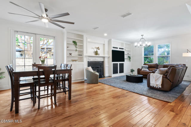 980 Via Anita, Newbury Park CA: https://media.crmls.org/mediaz/a661c2ee-097d-4380-9737-2fd2fbd1e42f.jpg