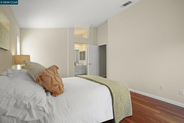 764 Steffa St, Bay Point CA: https://media.crmls.org/mediaz/a661d6ad-0b7f-4059-ac53-dd819e30d7b3.jpg