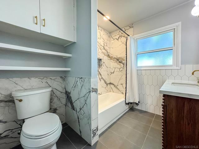 Image 16 of 55 For 5011 Mountain View Dr