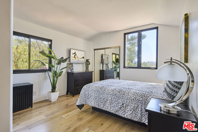 2266 Cold Canyon Road, Calabasas CA: https://media.crmls.org/mediaz/a662f75f-2e1f-4674-aa1c-ccf1d24c6aed.jpg