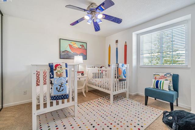7840 Creekside Dr, Dublin CA: https://media.crmls.org/mediaz/a66338fb-f147-4199-b09d-b9220792604f.jpg