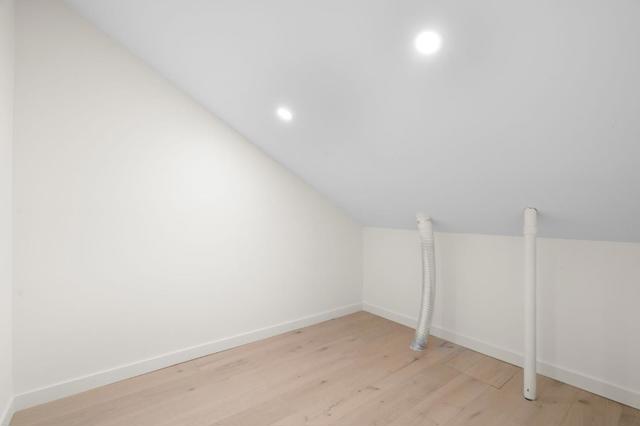 Image 37 of 47 For 261 Los Palmos Way