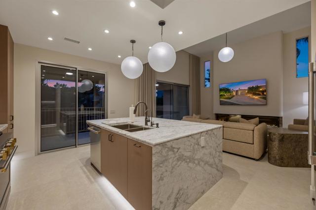 153 Lake Shore Drive, Rancho Mirage, CA 92270