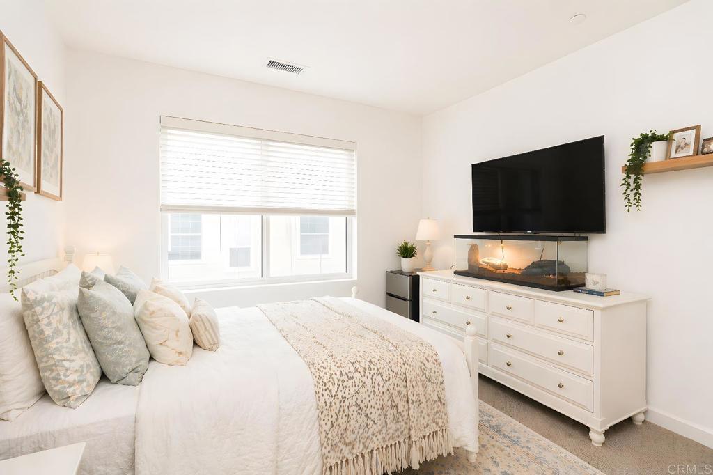 877 Blackstone Drive - photo 18