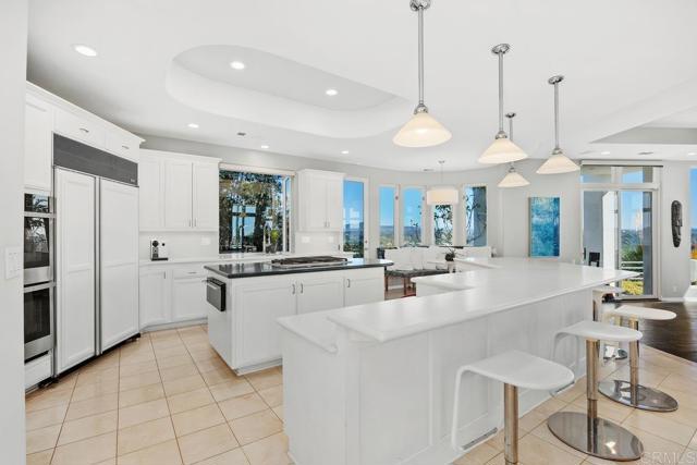 Detail Gallery Image 10 of 42 For 4628 Rancho Reposo, Del Mar,  CA 92014 - 4 Beds | 3/1 Baths