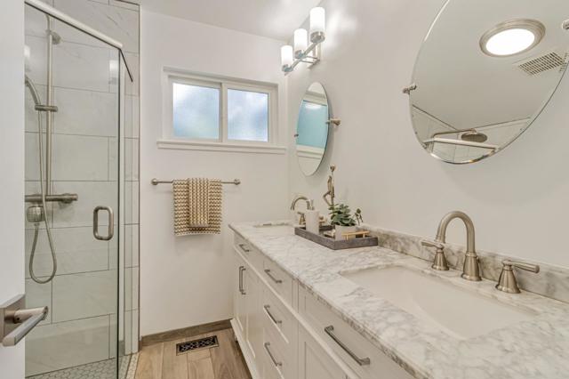 6827 Ridgewood Drive, Oakland CA: https://media.crmls.org/mediaz/a666d14a-f9de-44c5-b1a8-07d9e23c2141.jpg