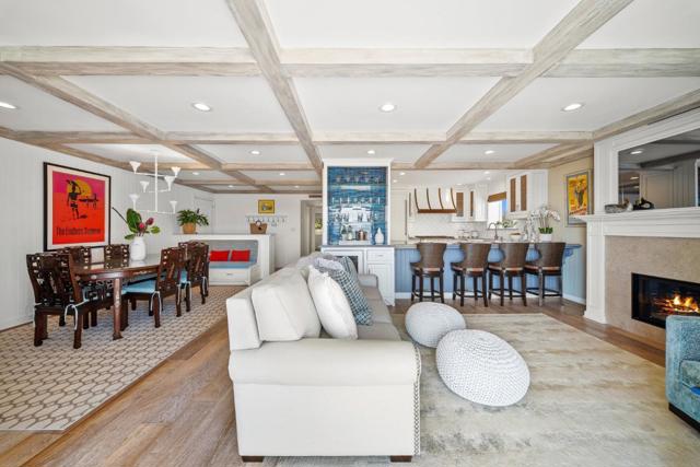 22130 E Cliff Drive, Santa Cruz CA: https://media.crmls.org/mediaz/a666ffd1-fdff-4451-926c-8091f30512eb.jpg