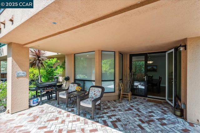 771 Lakemont PL, San Ramon CA: https://media.crmls.org/mediaz/a668607a-0d2a-41a9-ac8f-ed82012402ec.jpg