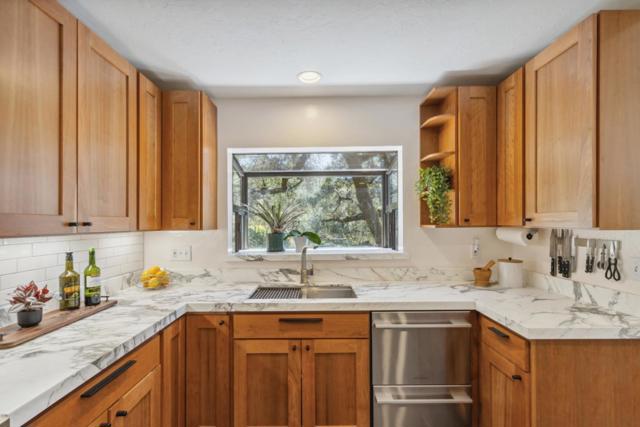 2203 Quail Hollow Road, Ben Lomond CA: https://media.crmls.org/mediaz/a669bb35-3f31-4ea9-b1a8-667b953a395b.jpg