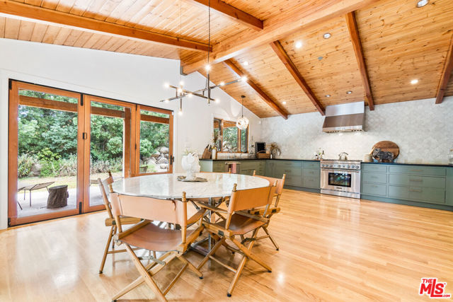 12609 Sisar Road photo 6