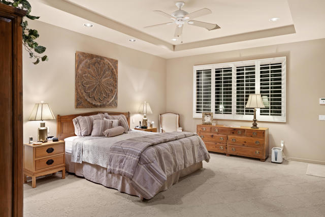 900 Dogwood Circle E, Palm Springs, CA 92264