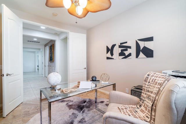 9 Shasta Lake Drive, Rancho Mirage CA: https://media.crmls.org/mediaz/a66c73ef-0bc8-4ba5-867e-9be967ab5597.jpg