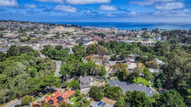 471 El Dorado Street, Monterey CA: https://media.crmls.org/mediaz/a66cac6f-e345-4451-871f-d4e98c6893f0.jpg
