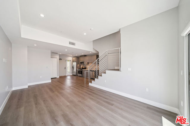1223 N Hayworth Avenue, West Hollywood CA: https://media.crmls.org/mediaz/a66cf1bb-242f-461b-a513-8a59e3ffba14.jpg